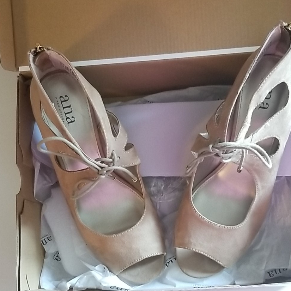 Shoes